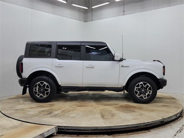 2023 Ford Bronco Outer Banks photo 4