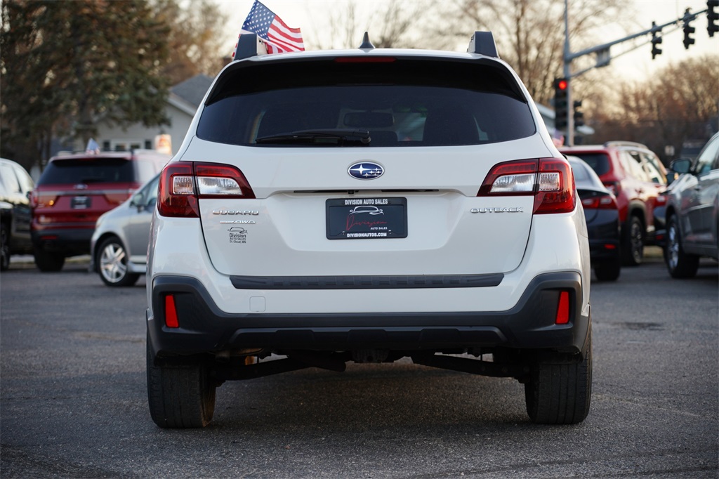 2018 Subaru Outback 2.5i photo 4