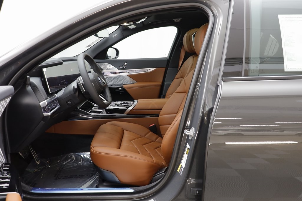 2026 Bmw 750e 750e xDrive photo 6
