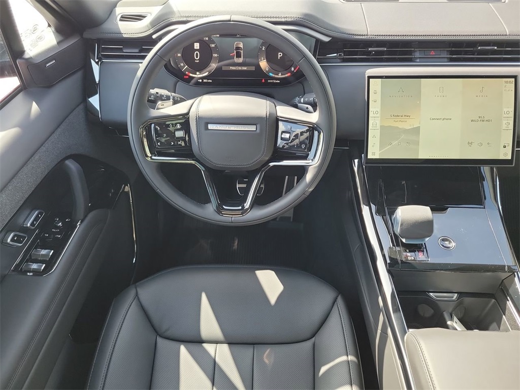 2025 Land Rover Range Rover Sport SE photo 16