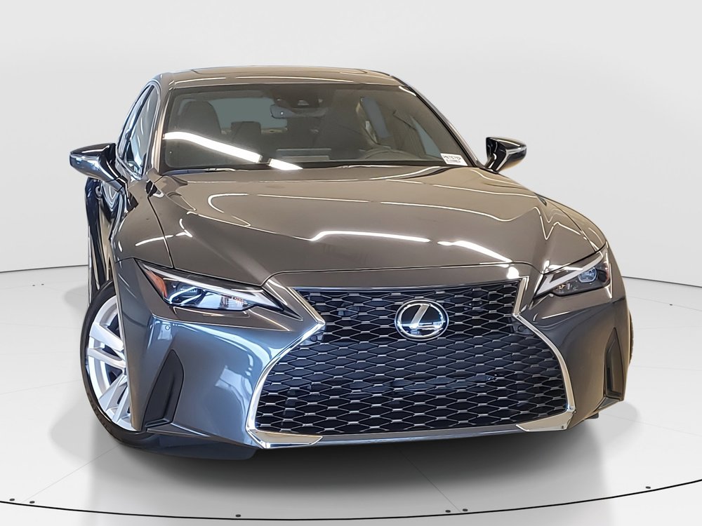 2024 Lexus IS 300 photo 3