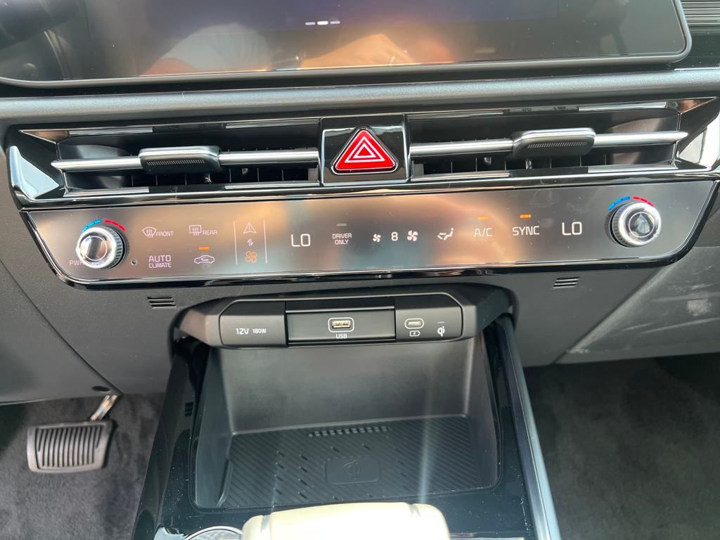 2025 Kia Niro EX photo 19