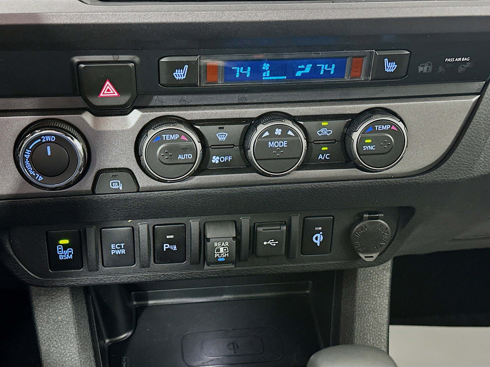 2023 Toyota Tacoma TRD Off-Road 4x4 photo 16