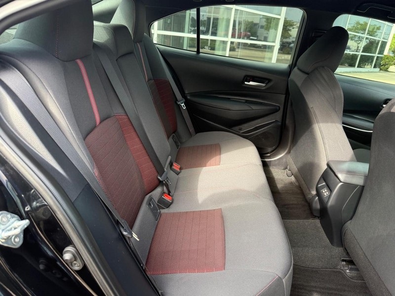 2024 Toyota Corolla SE photo 11