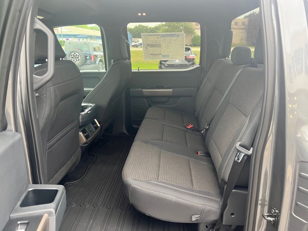 2025 Ford F-150 STX photo 3