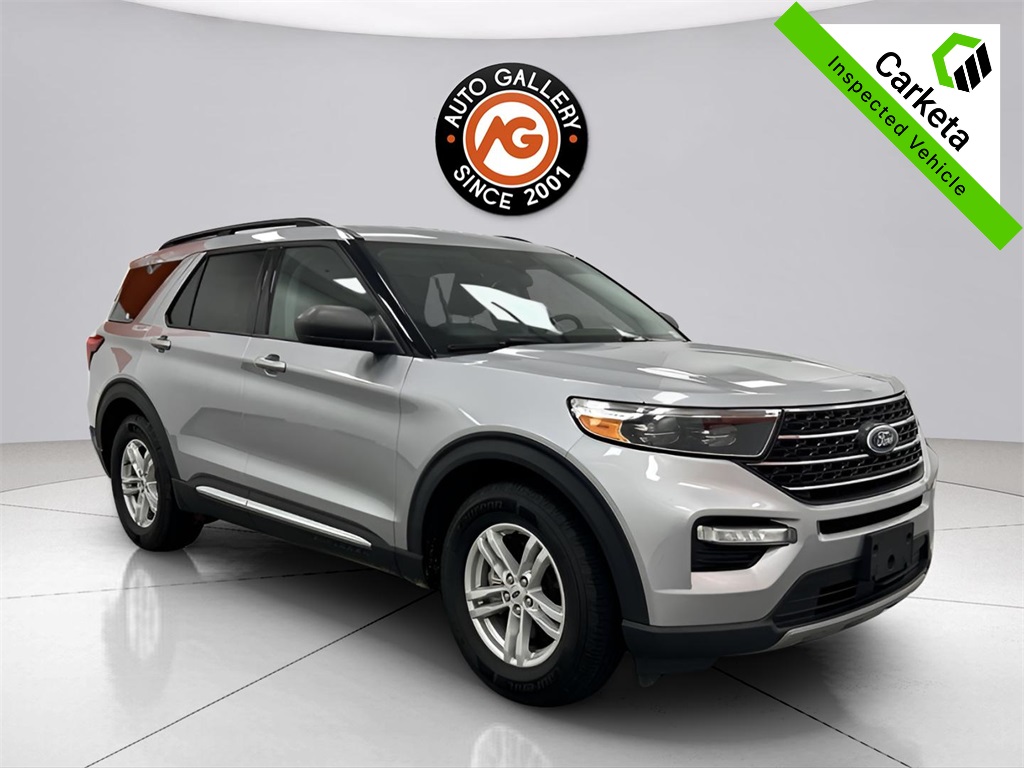 2022 Ford Explorer XLT's photo