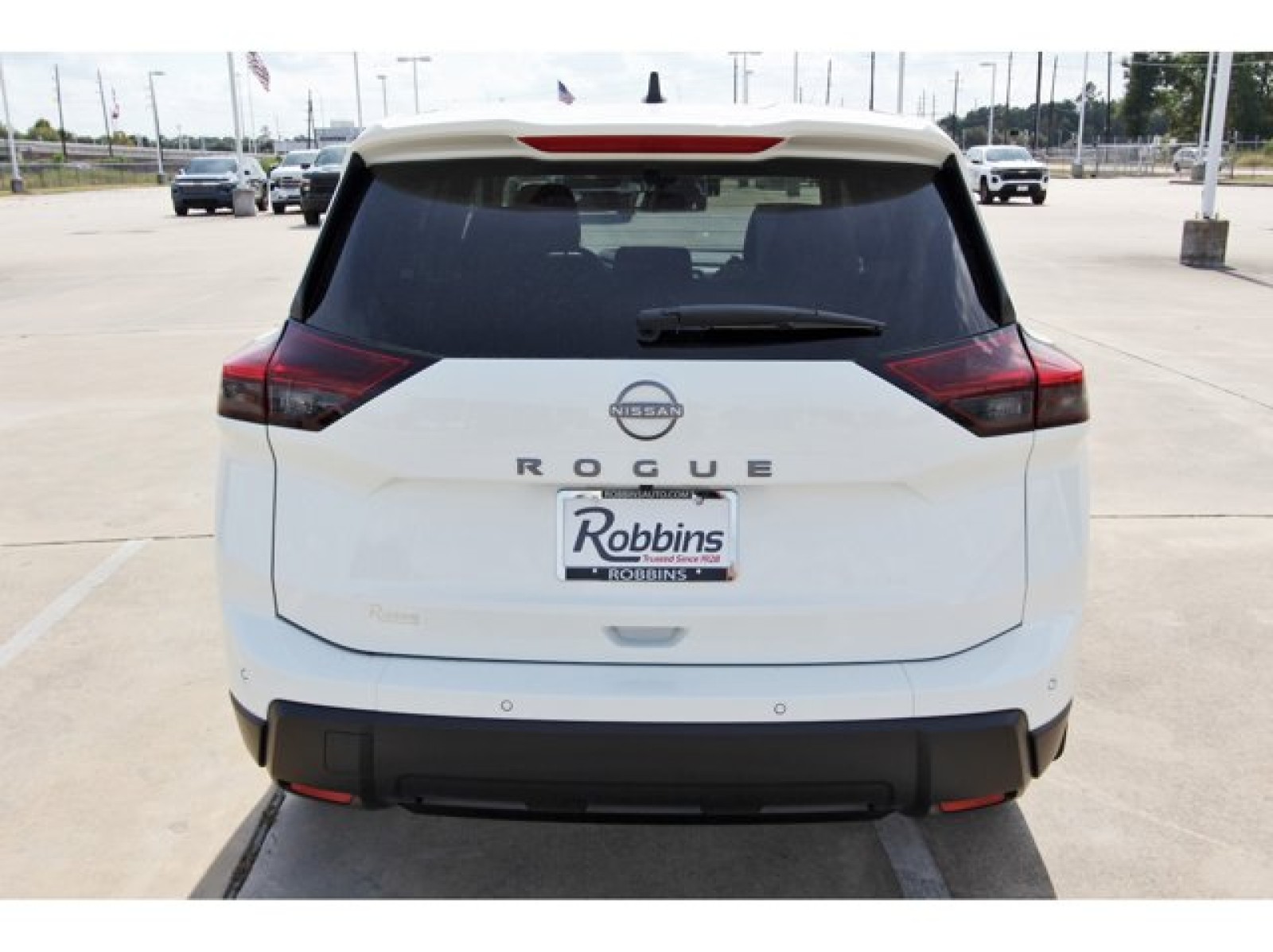 2026 Nissan Rogue S White at Robbins Nissan