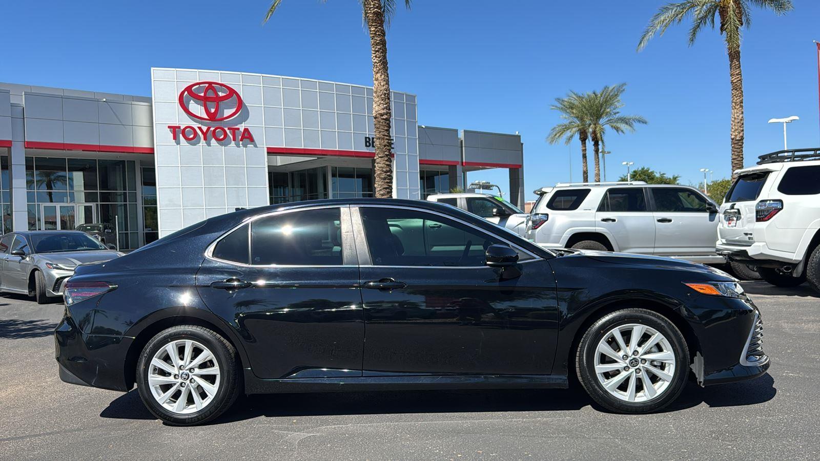 2024 Toyota Camry LE photo 4