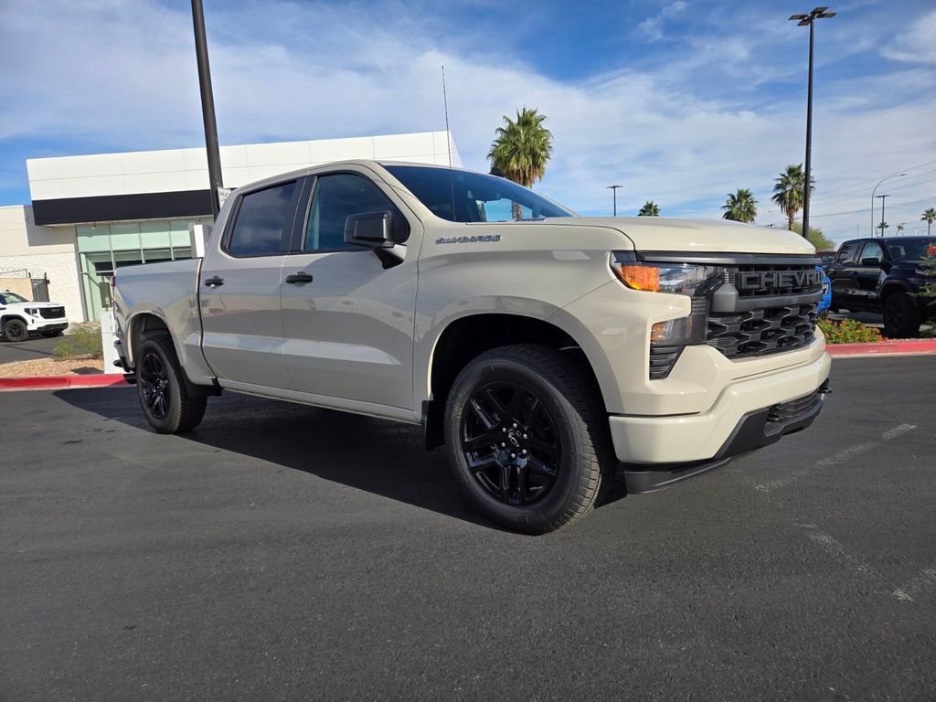 2026 Chevrolet Silverado 1500 Custom's photo