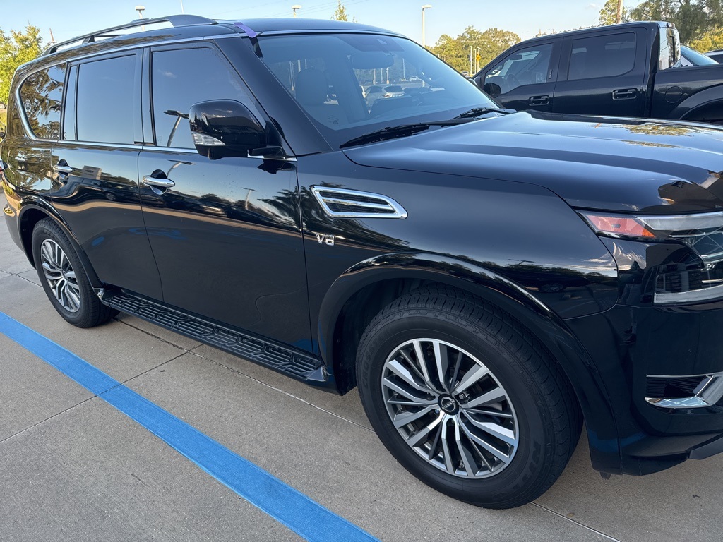 2021 Nissan Armada SL photo 3