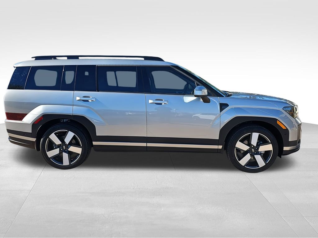 2024 Hyundai Santa Fe Limited photo 2