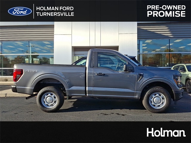 2025 Ford F-150 XL's photo