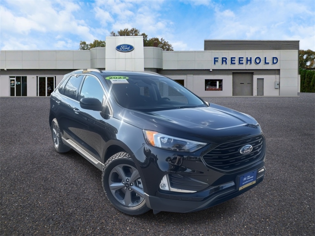 2022 Ford Edge SEL's photo