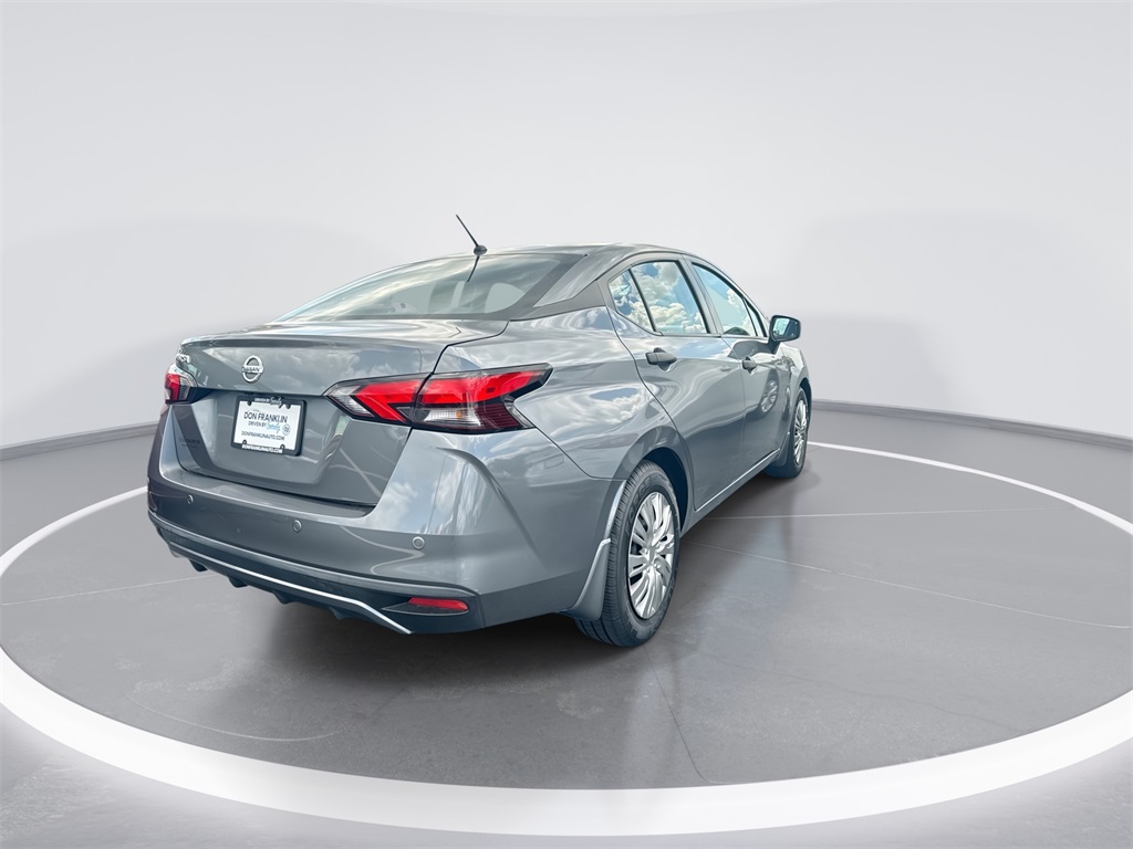 2021 Nissan Versa 1.6 S photo 8