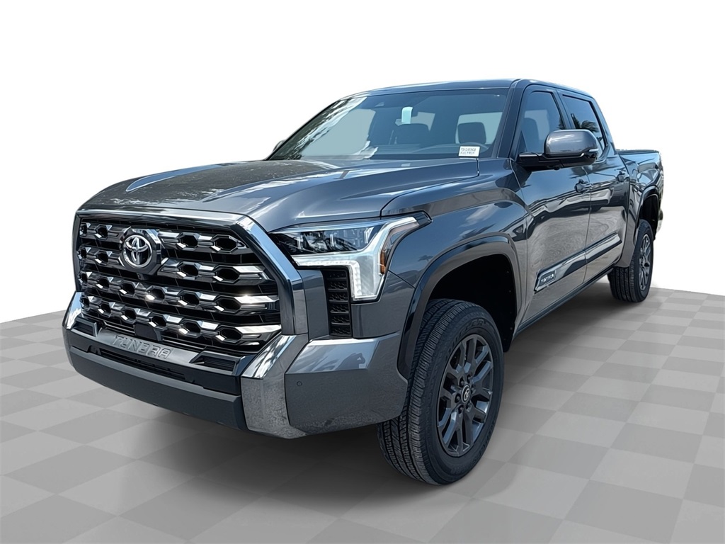 2025 Toyota Tundra Platinum's photo