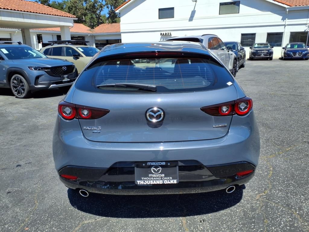 2025 Mazda Mazda3 Hatchback 2.5 s Carbon photo 17