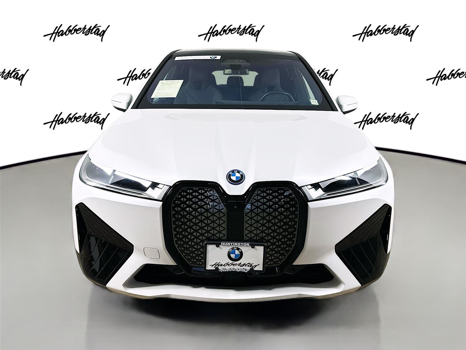 Used 2024 BMW iX Base with VIN WB523CF07RCR90371 for sale in Huntington Station, NY