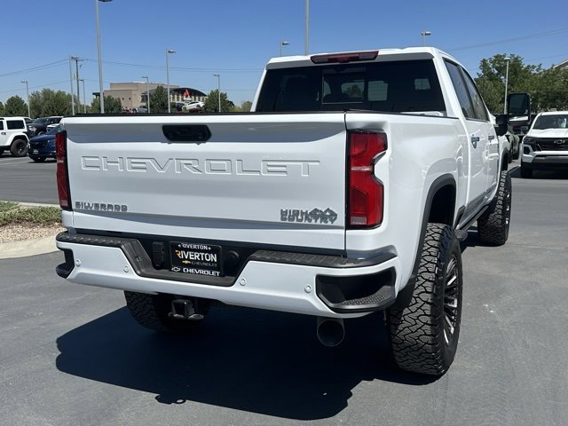 2025 Chevrolet Silverado 3500HD High Country photo 10