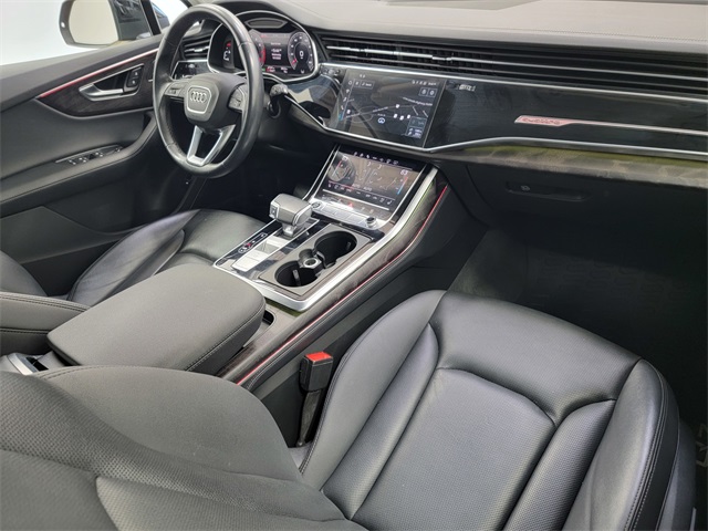 2023 Audi Q7 55 Prestige photo 39