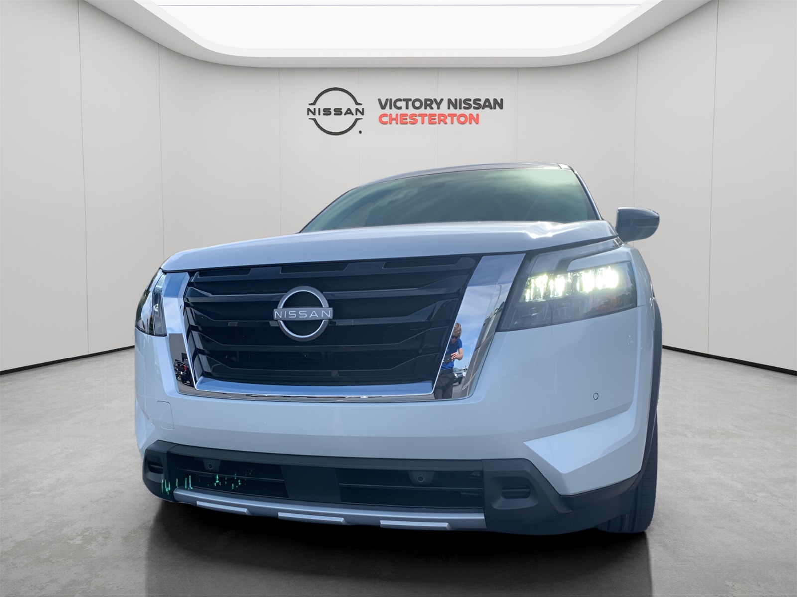2025 Nissan Pathfinder Platinum photo 9