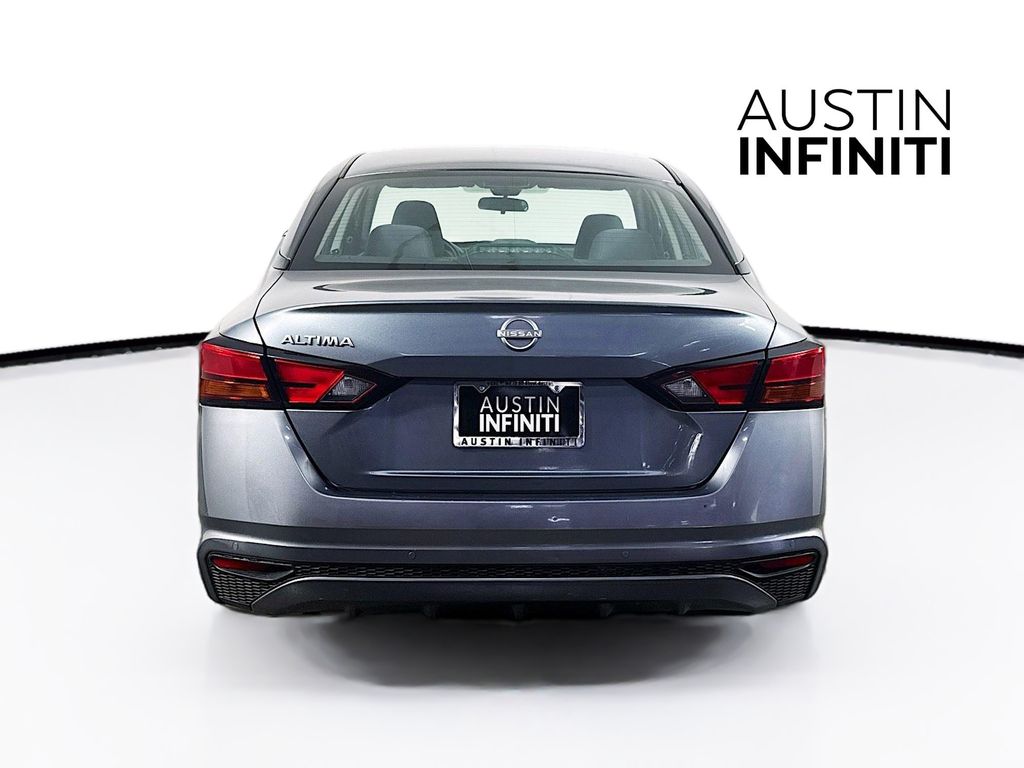 2023 Nissan Altima 2.5 S photo 6