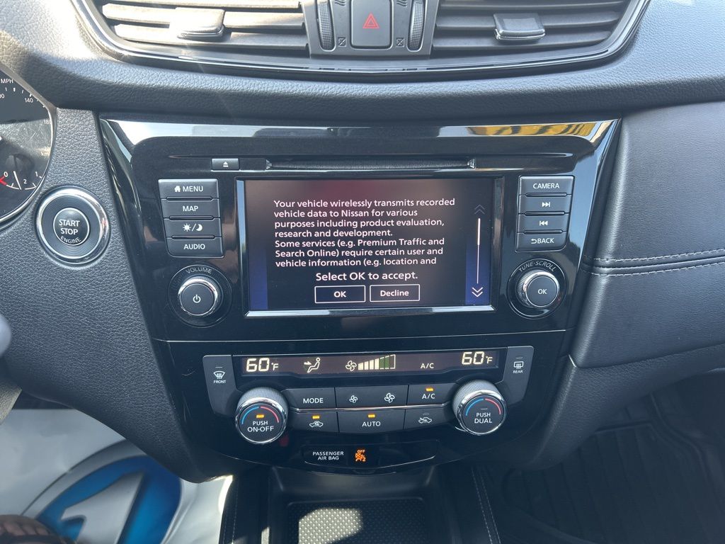 2018 Nissan Rogue SL photo 18