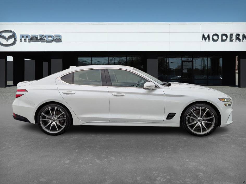 2023 Genesis G70 2.0T photo 6