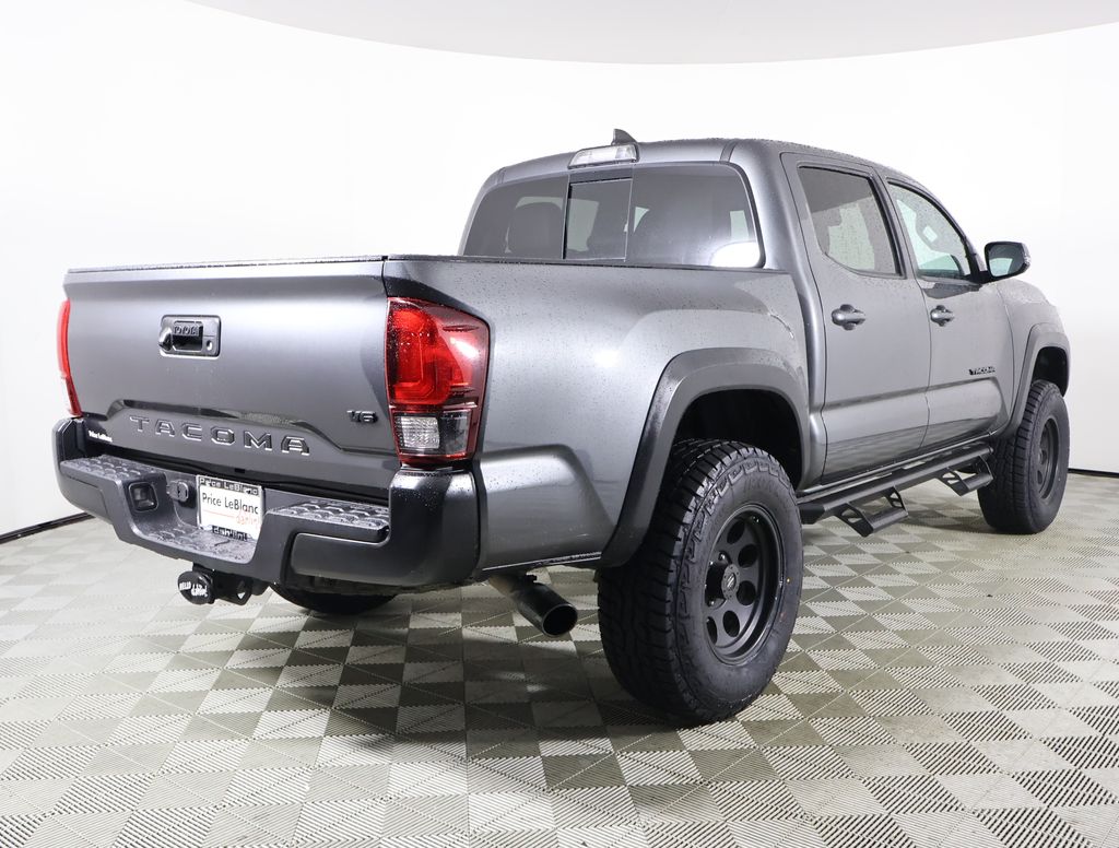 2019 Toyota Tacoma TRD Off-Road photo 5