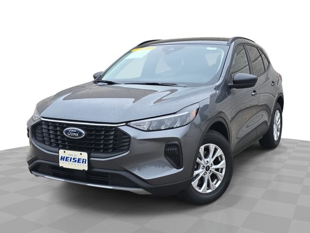 2025 Ford Escape Active's photo