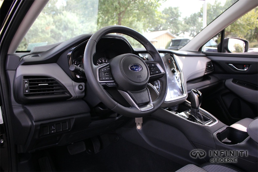 2025 Subaru Outback Premium photo 8