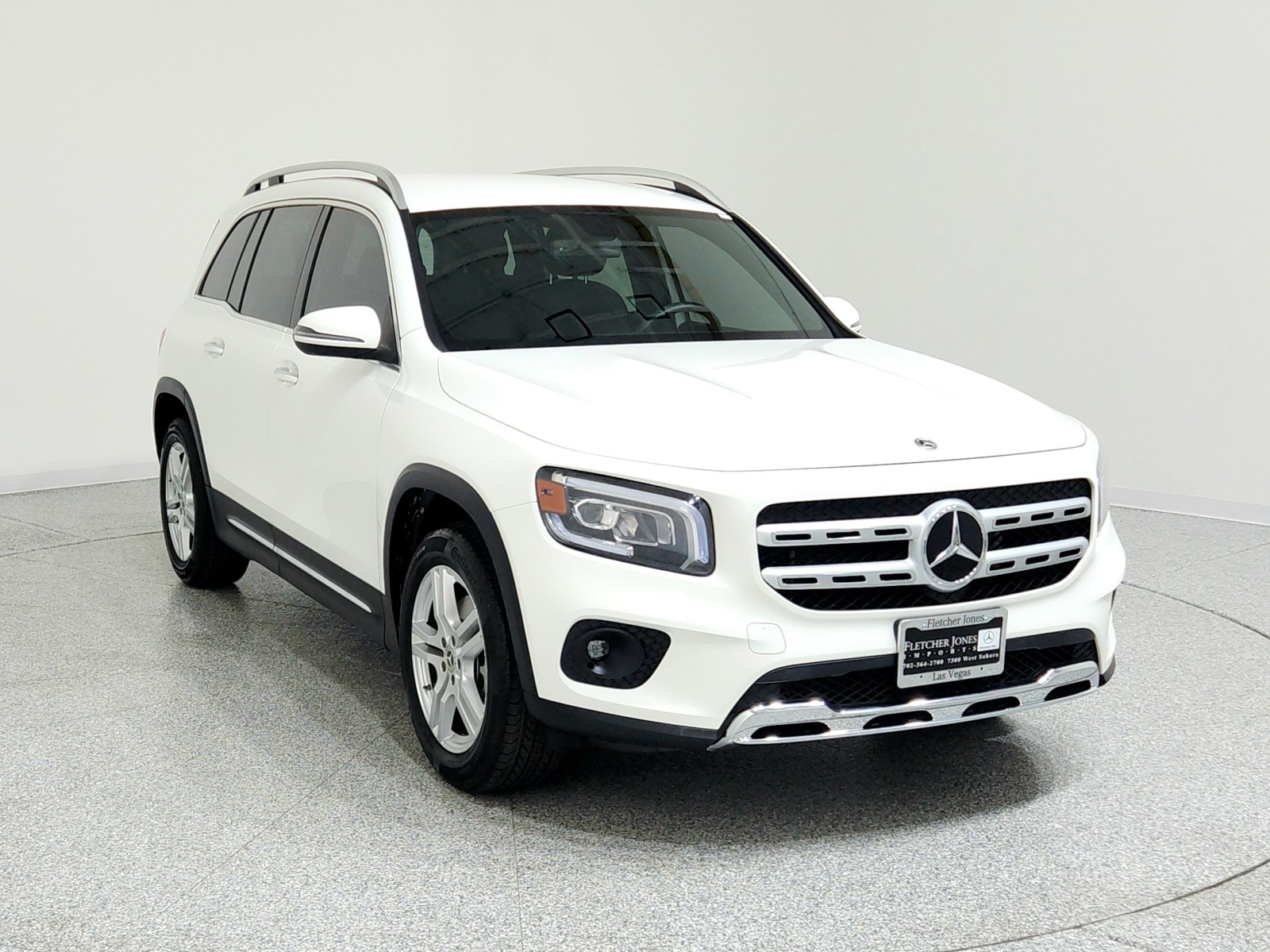 2021 Mercedes Benz GLB 250 photo 3
