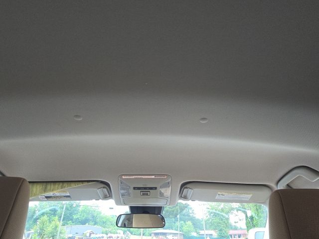 2022 Toyota RAV4 XLE photo 28