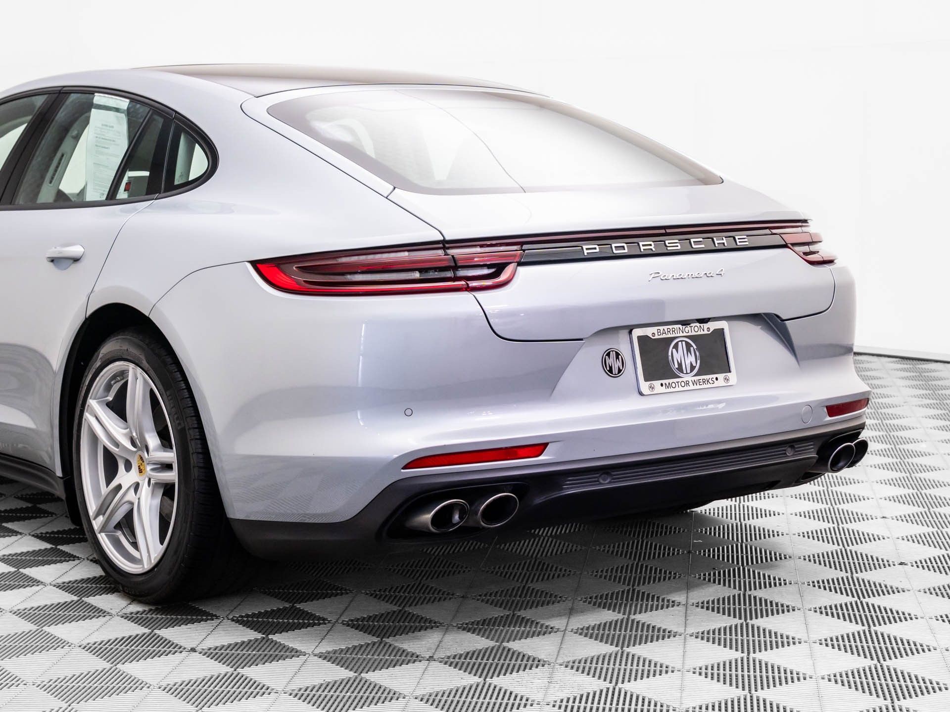 2020 Porsche Panamera 4 photo 27
