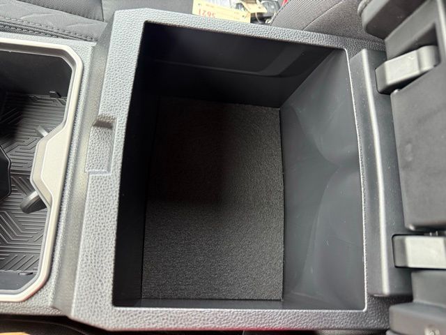 2025 Toyota Tacoma SR5 4x4 Double Cab photo 27