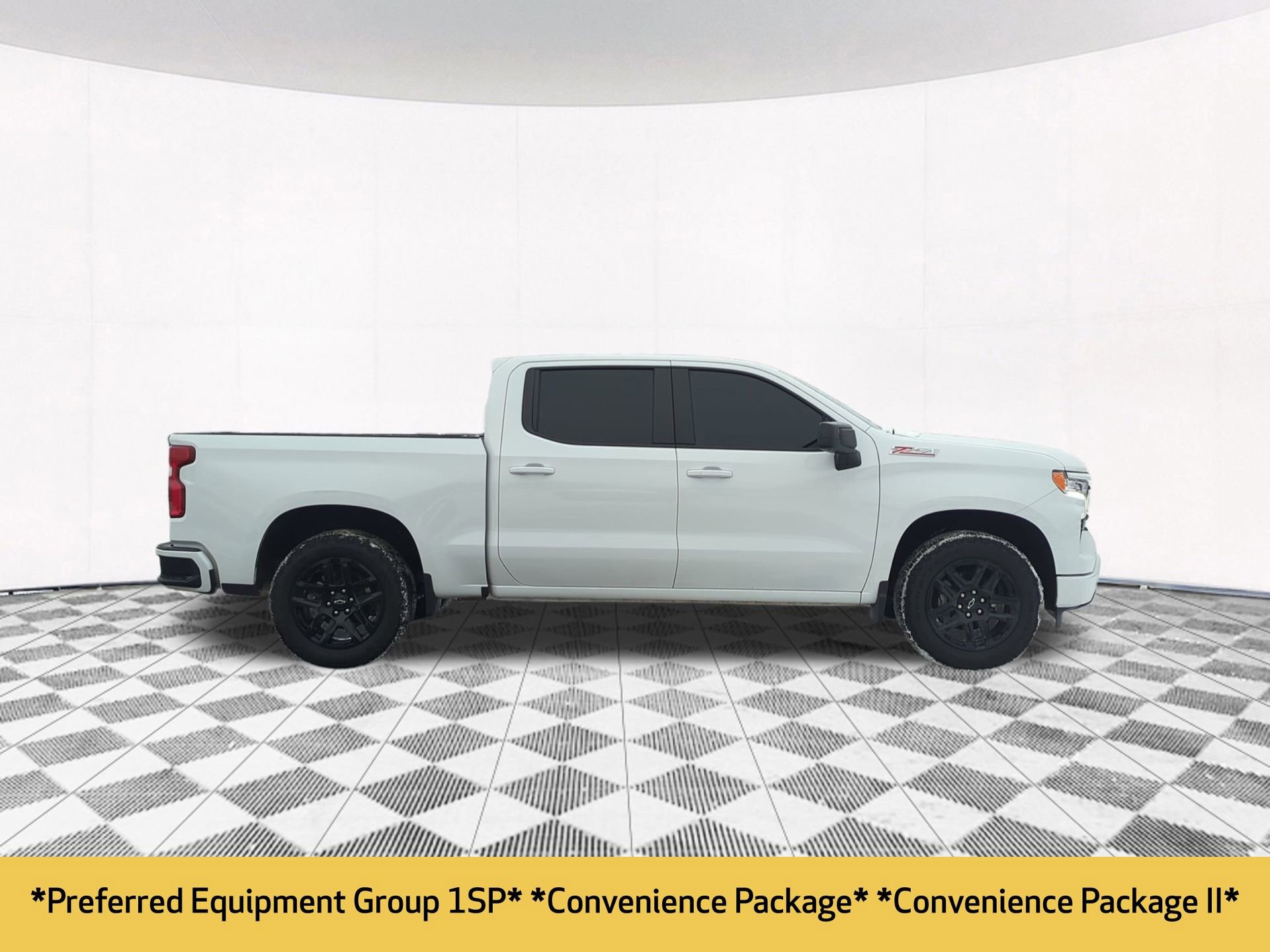 2025 Chevrolet Silverado 1500 RST photo 3