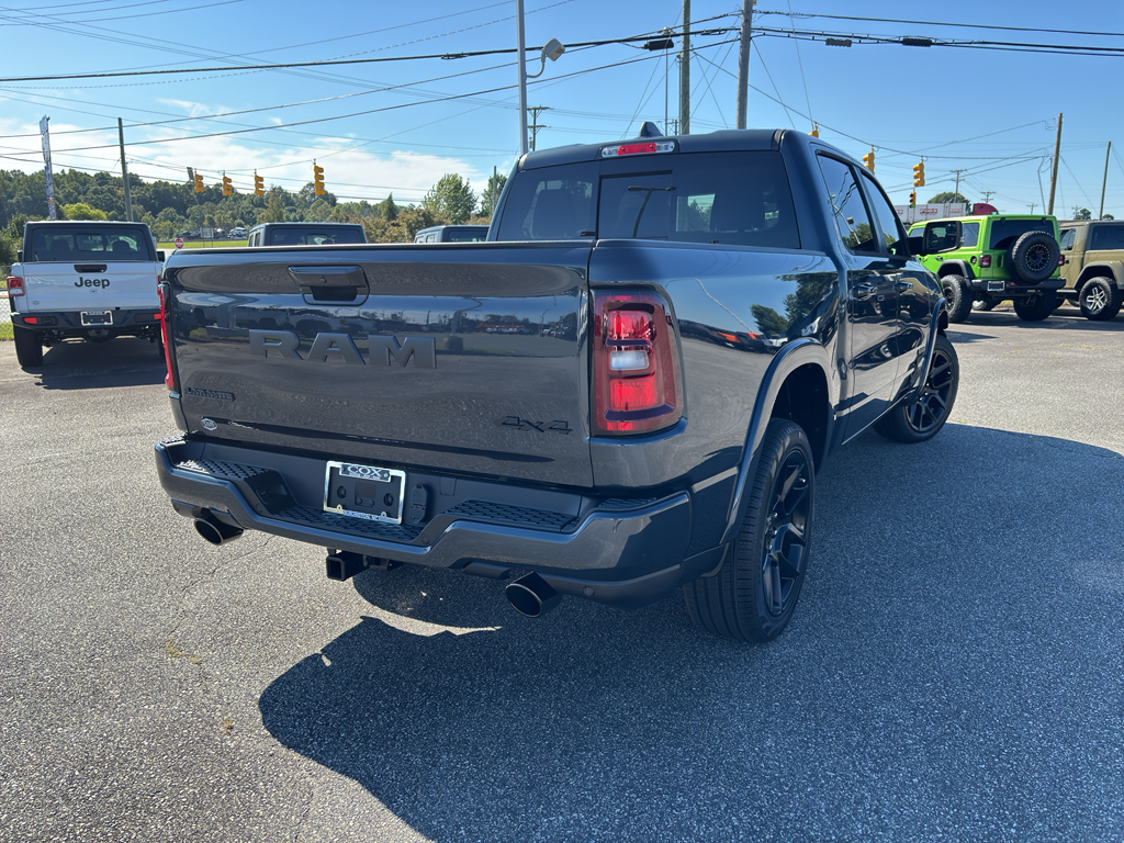 2026 Ram 1500 Laramie photo 9