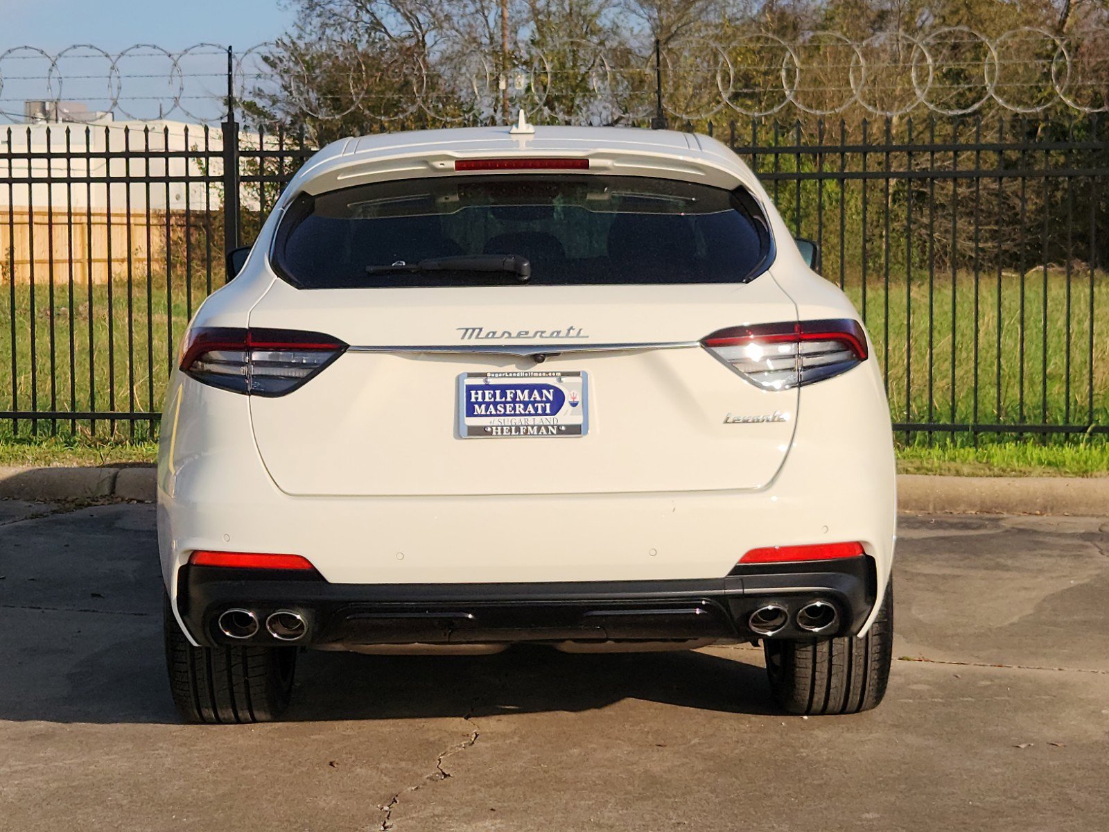 2024 Maserati Levante Modena photo 5
