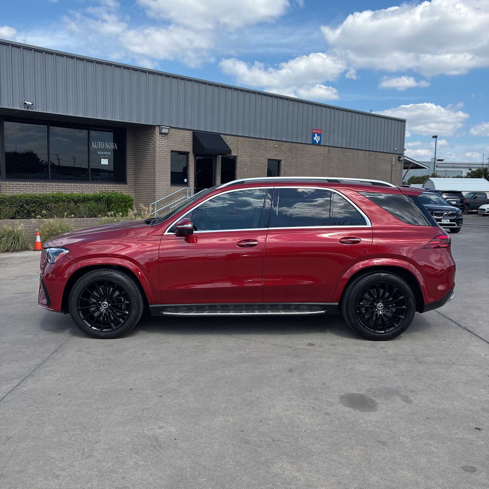 2024 Mercedes Benz GLE 350 4MATIC photo 3