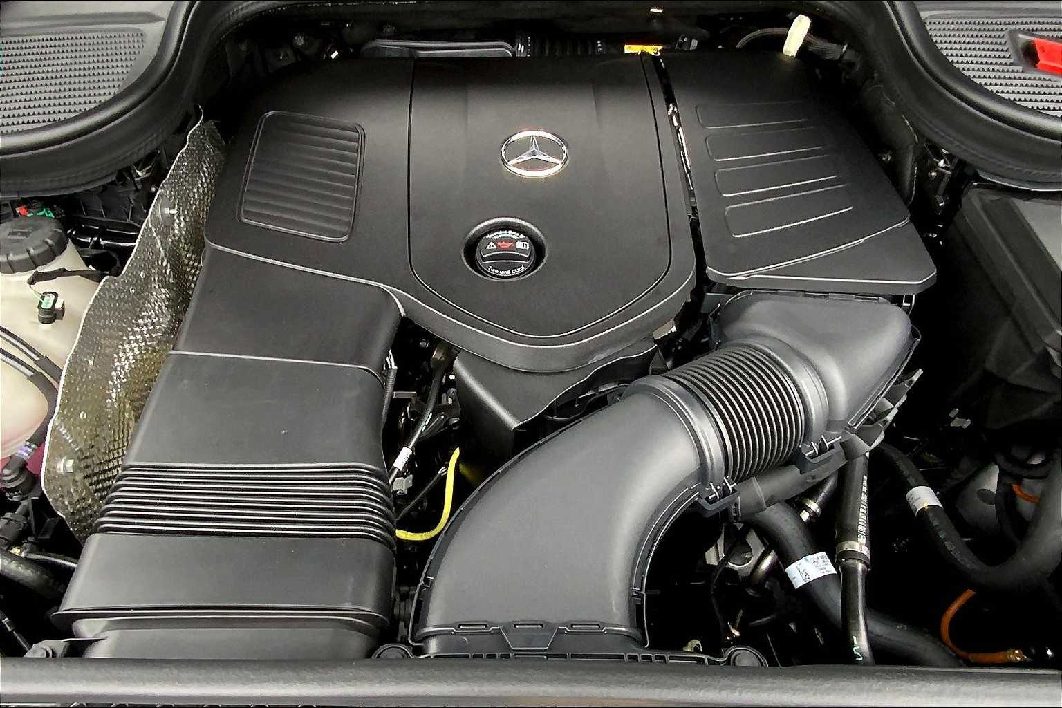2025 Mercedes Benz GLE 450 4MATIC photo 16