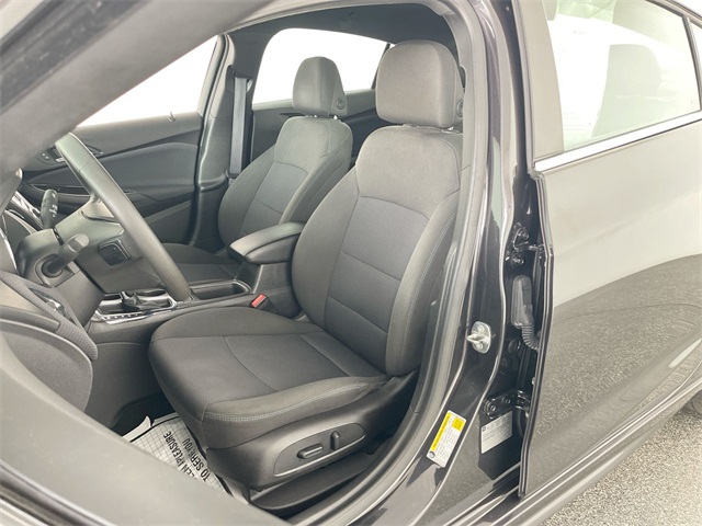 2017 Chevrolet Cruze LT photo 33