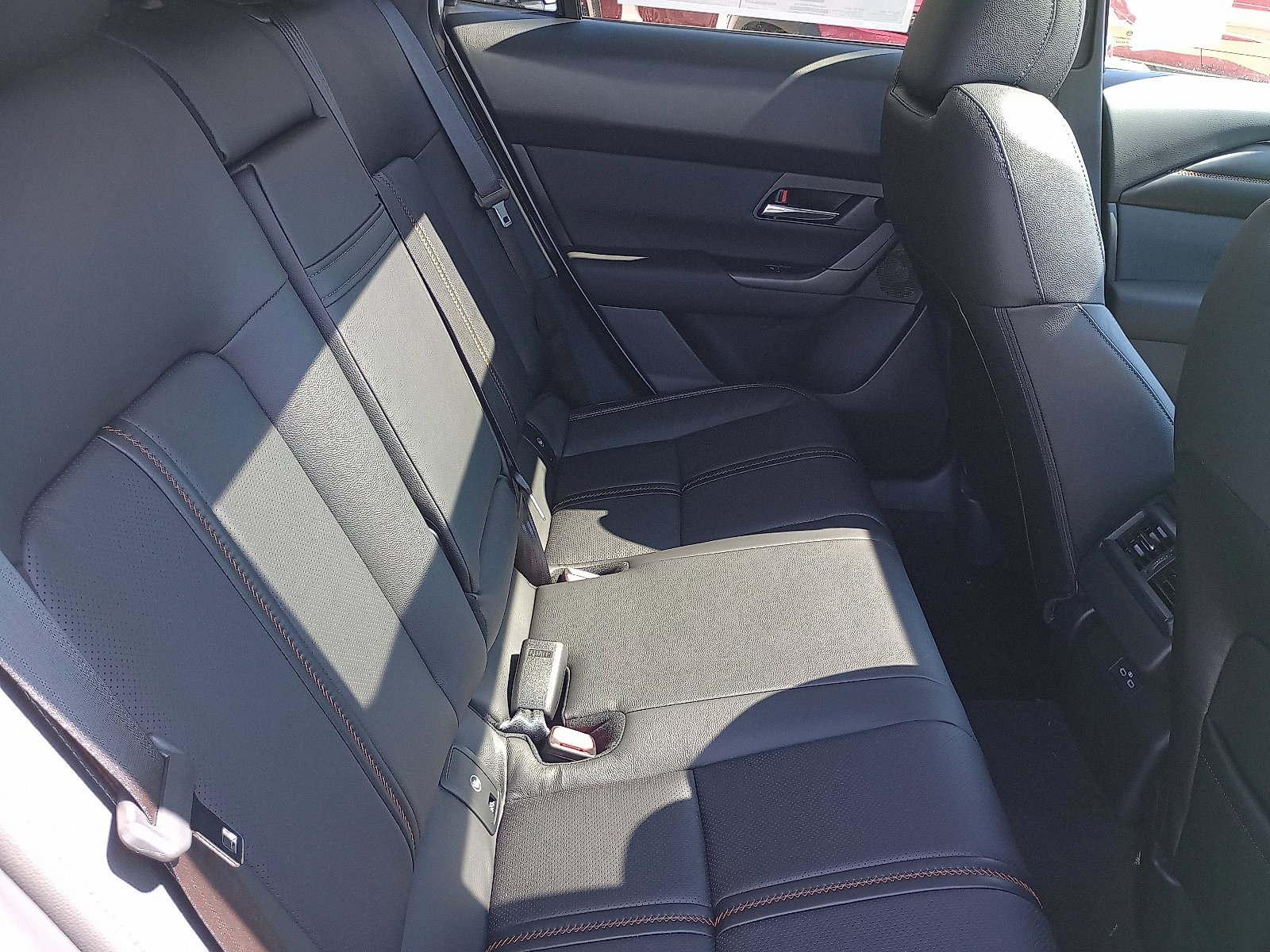 2025 Mazda CX-50 2.5 Premium Plus photo 8