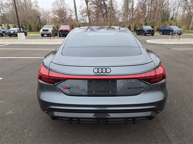 2023 Audi RS e-tron GT Base photo 4