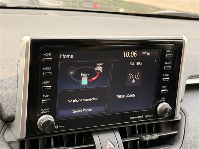 2021 Toyota RAV4 Hybrid XLE photo 17