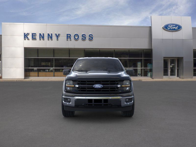 2025 Ford F-150 XLT photo 6