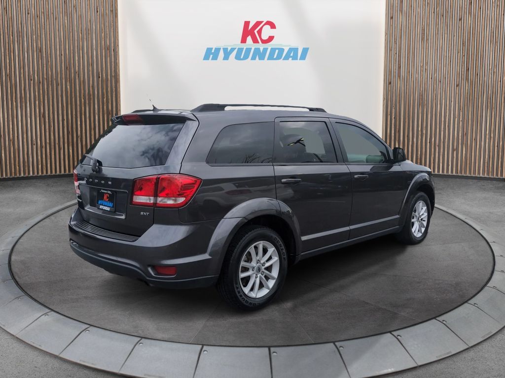 2018 Dodge Journey SXT photo 3