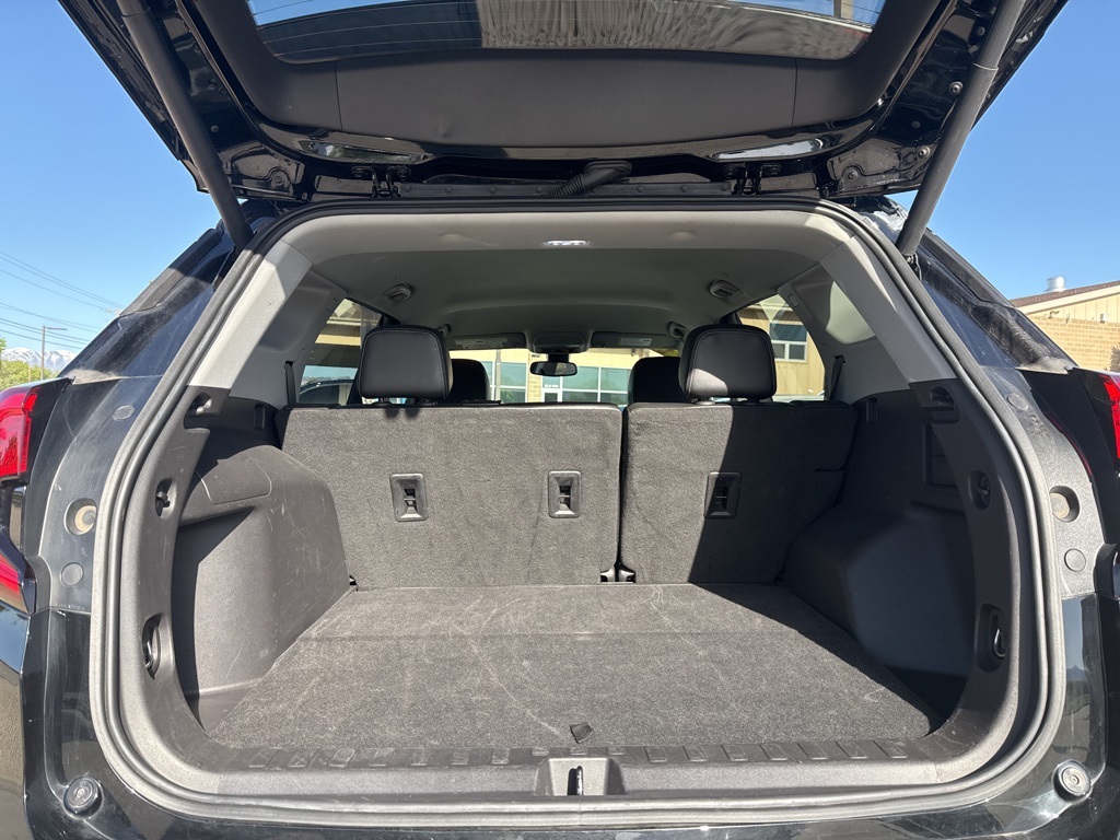 2024 Gmc Terrain SLT photo 22