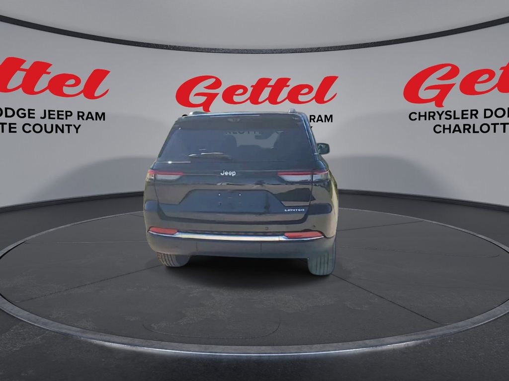 2025 Jeep Grand Cherokee Limited photo 2