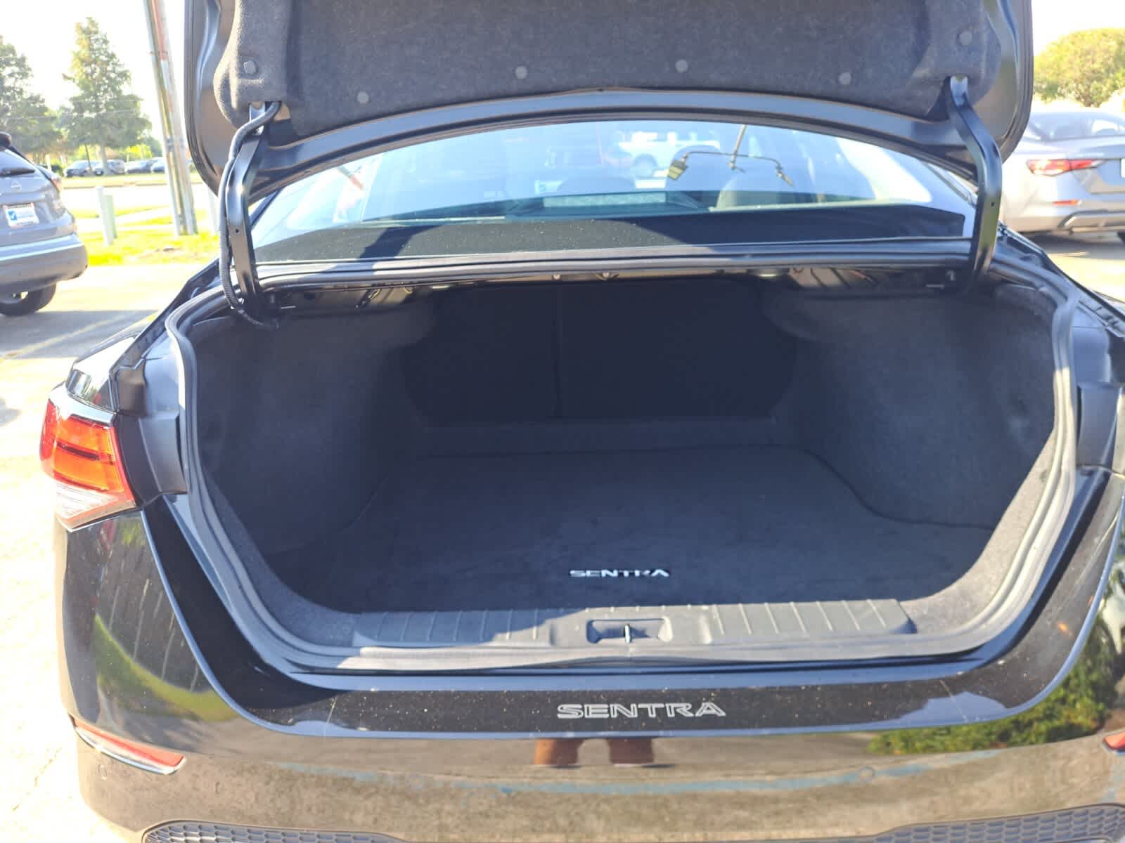 2024 Nissan Sentra S photo 27