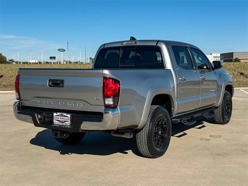 2022 Toyota Tacoma SR5 photo 3