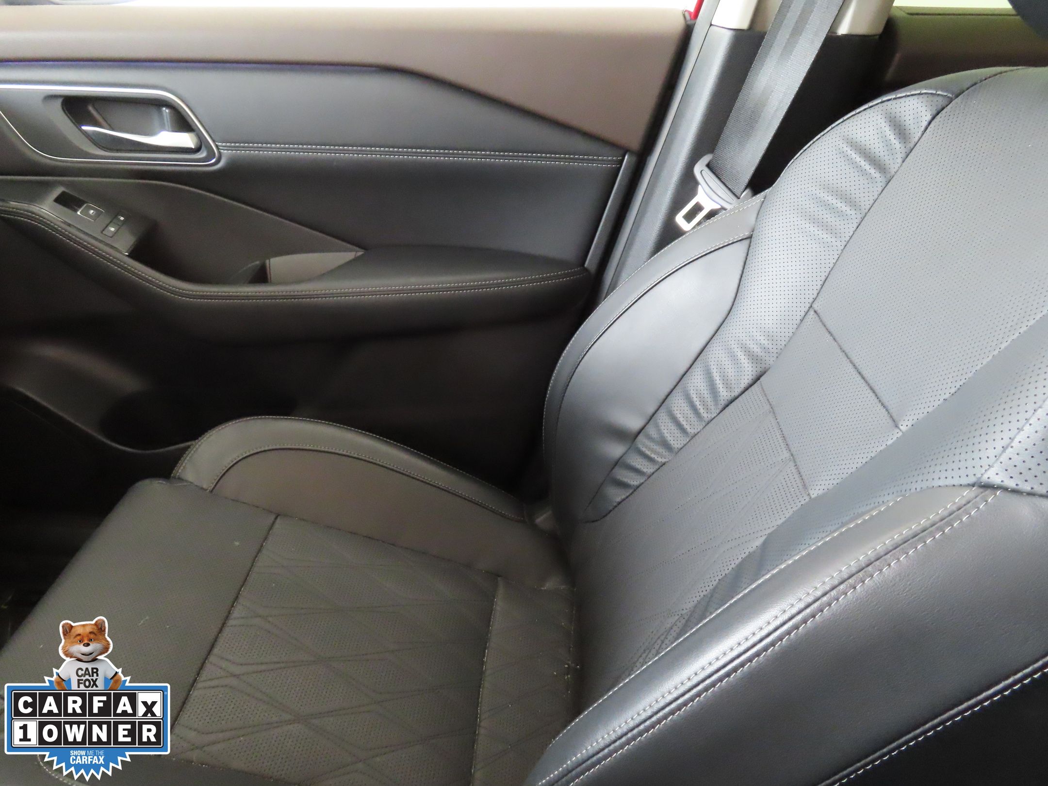 2023 Nissan Rogue Platinum photo 18